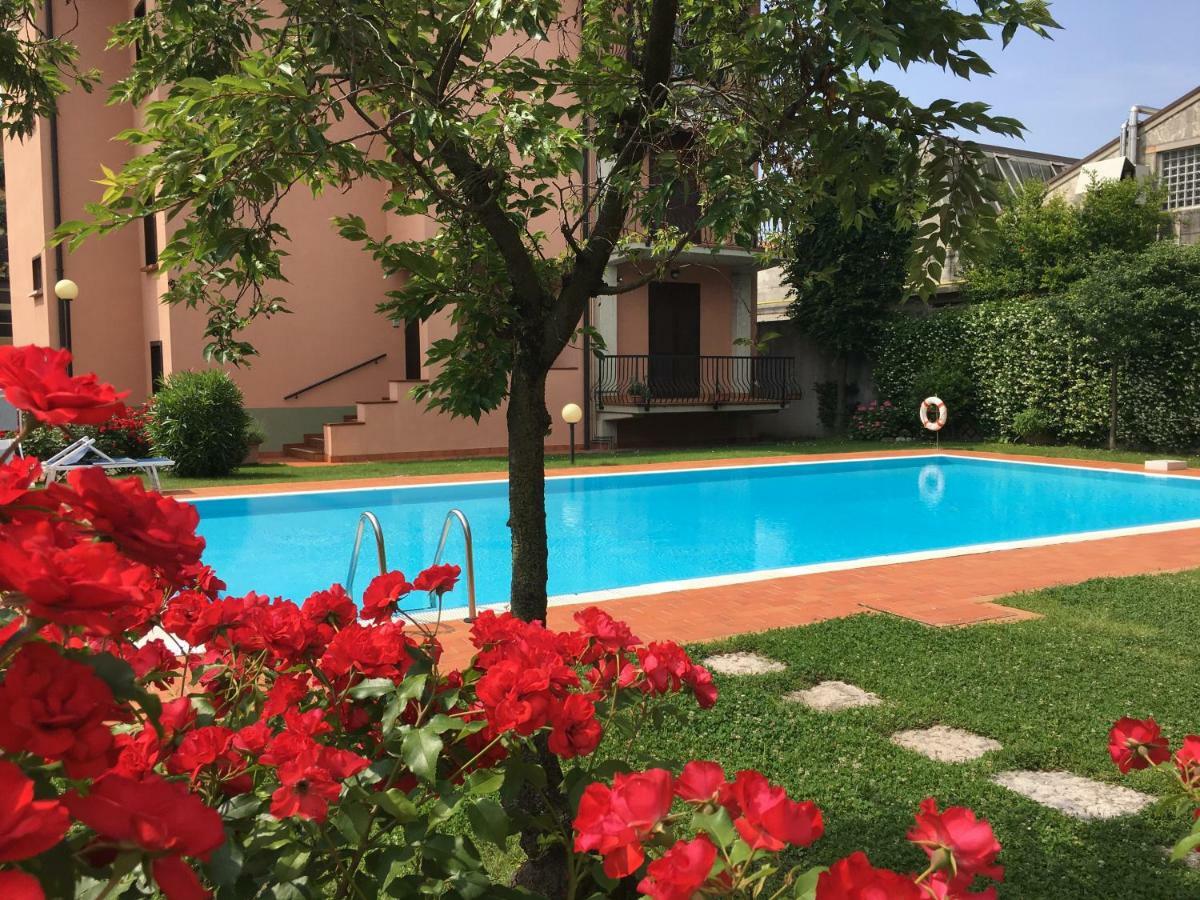 Indesenzano Apartment Desenzano del Garda Zewnętrze zdjęcie